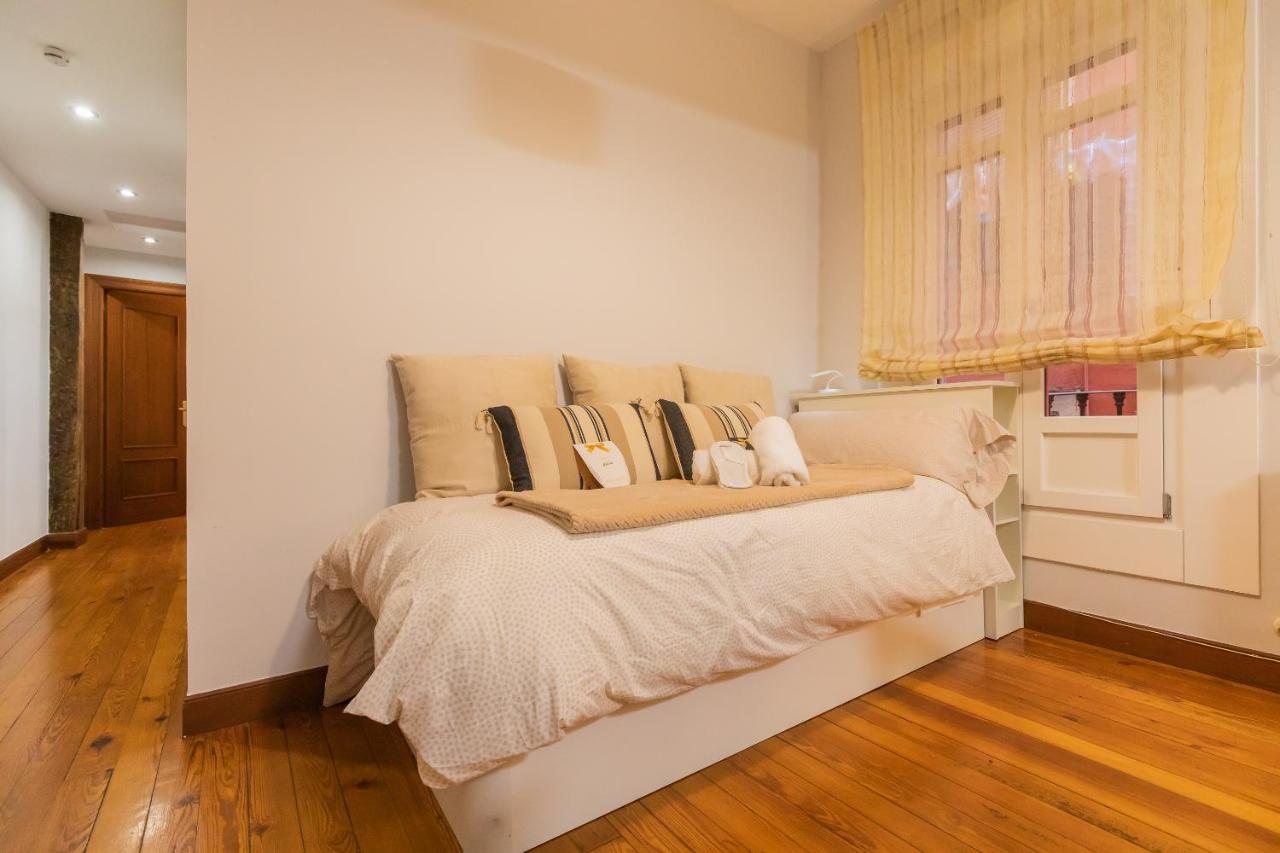 Ferienwohnung Ronda Street In The Heart Of Old Town Bilbao Exterior foto
