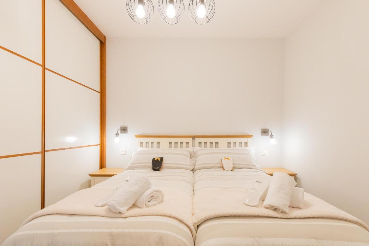 Ferienwohnung Ronda Street In The Heart Of Old Town Bilbao Exterior foto
