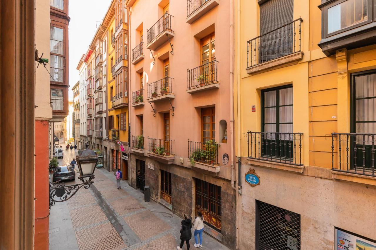 Ferienwohnung Ronda Street In The Heart Of Old Town Bilbao Exterior foto