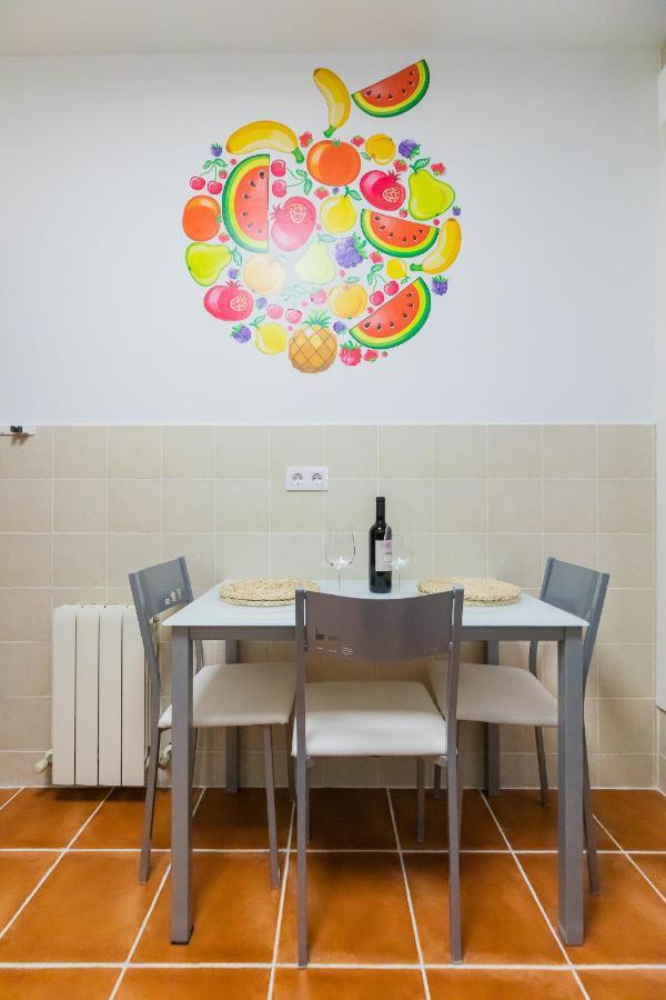 Ferienwohnung Ronda Street In The Heart Of Old Town Bilbao Exterior foto
